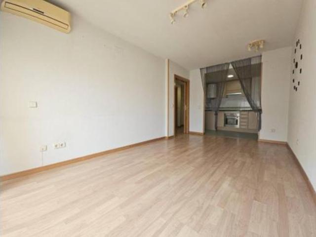 Piso en venta en Torrelaguna