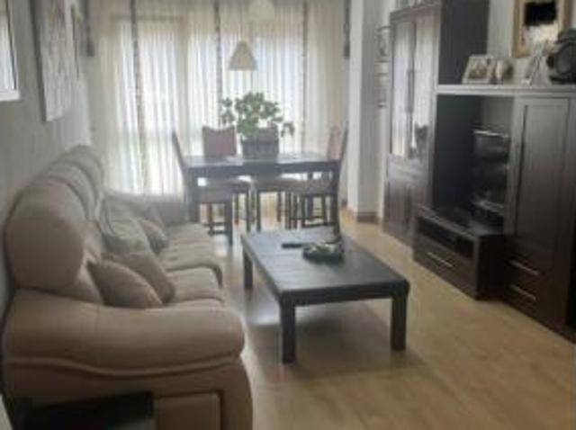 Piso en venta en Barrio Covadonga, Torrelavega