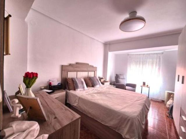 Piso en venta en Torrent, València / Valencia
