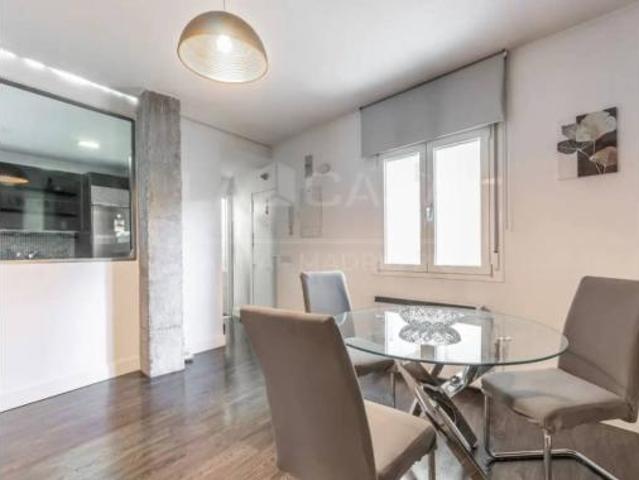 Piso en venta en Torres De La Alameda, Madrid