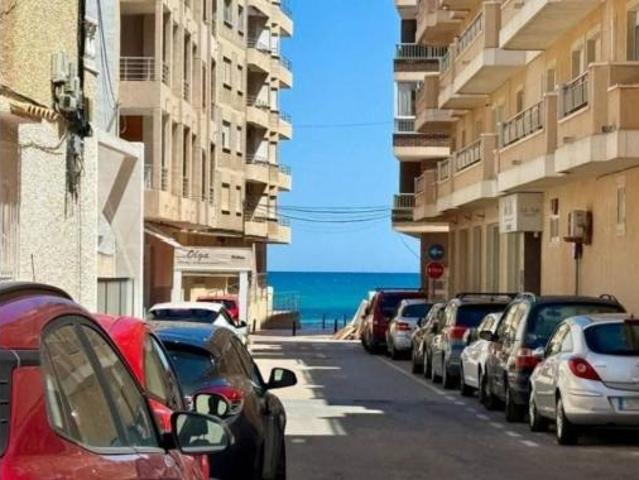 Piso en venta en La Mata, Torrevieja