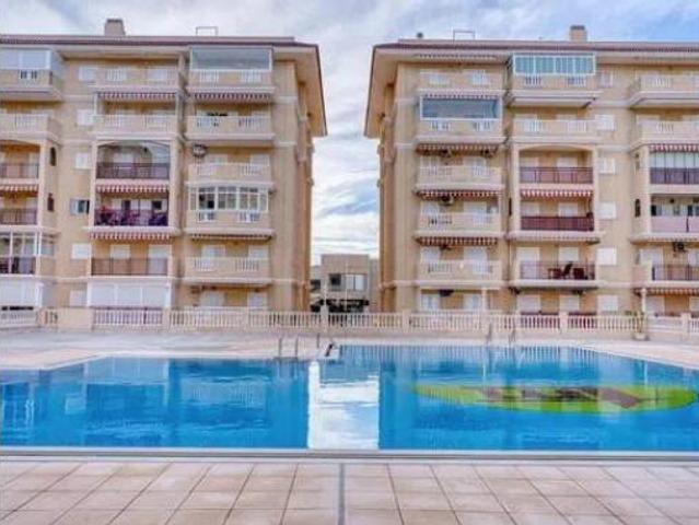 Piso en venta en La Mata, el Baix Segura / La Vega Baja