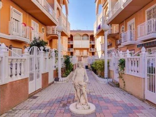 Piso en venta en La Mata, el Baix Segura / La Vega Baja