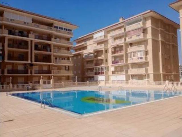 Piso en venta en La Mata, el Baix Segura / La Vega Baja