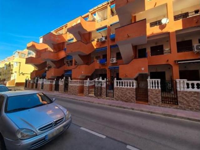 Piso en venta en La Mata, el Baix Segura / La Vega Baja