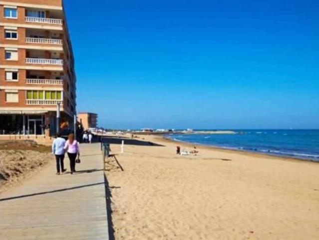 Piso en venta en La Mata, el Baix Segura / La Vega Baja