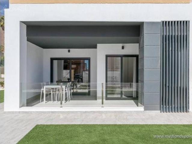 Piso en venta en Moraleja, Extremadura