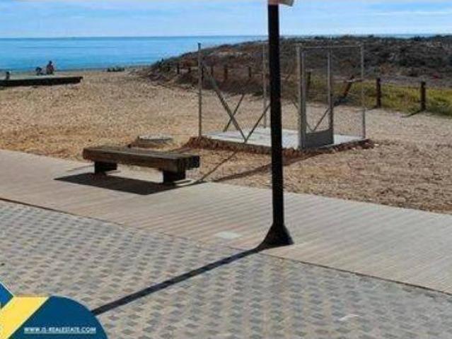 Piso en venta en La Mata, el Baix Segura / La Vega Baja