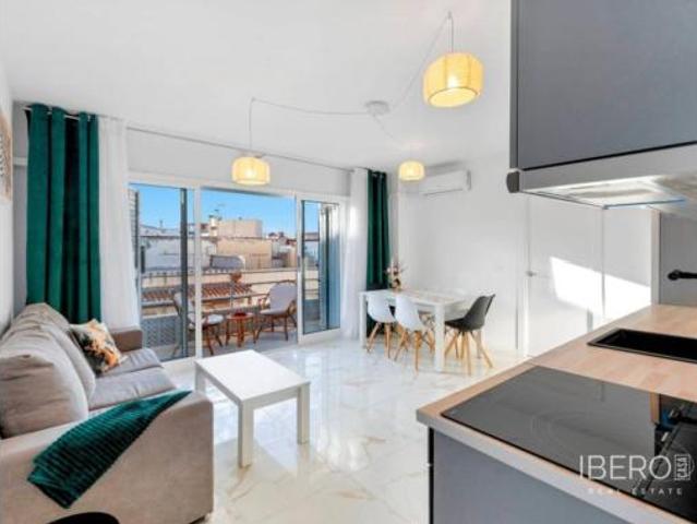 Piso en venta en Torrevieja, Valencia