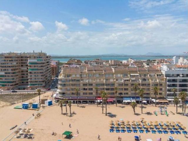 Piso en venta en Torrevieja, Valencia