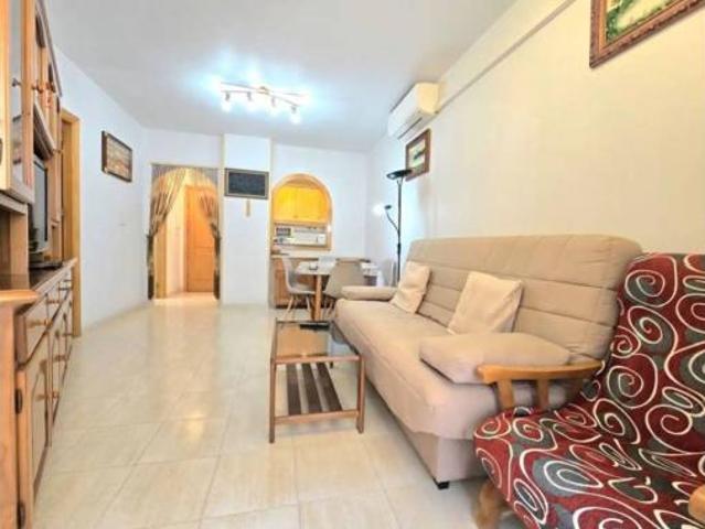 Piso en venta en Urbanización Calas Blancas, Torrevieja