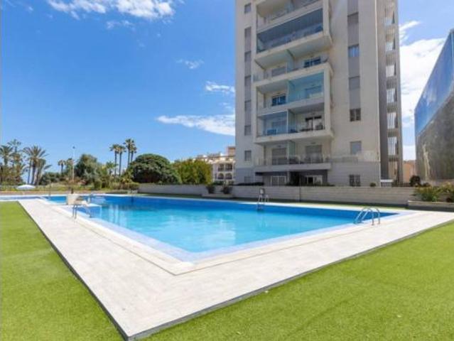 Piso en venta en Torrevieja, Valencia