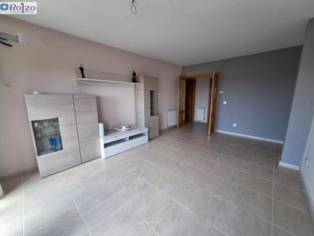 Piso en venta en Torrijos, Toledo