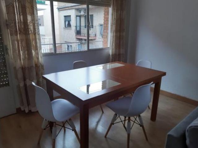 Piso en venta en Torrijos, Toledo