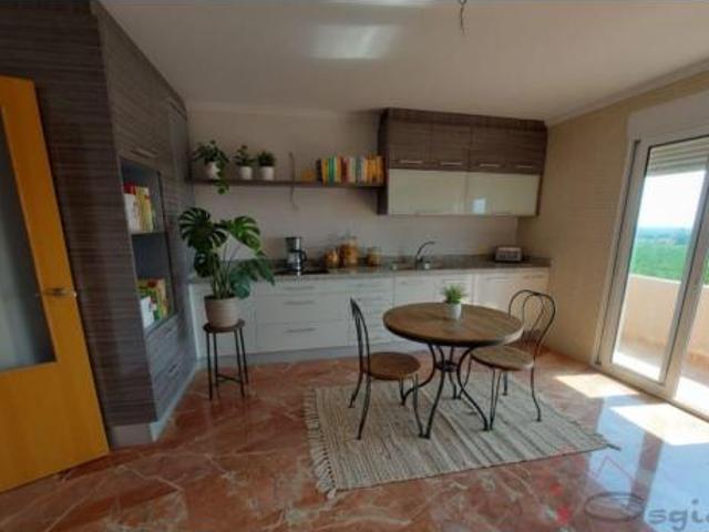 Piso en venta en la Ribera Alta, Valencia