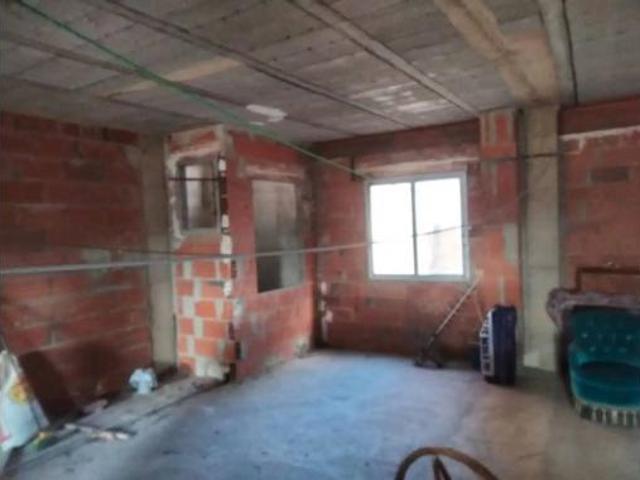 Piso en venta en La Serranía, Valencia