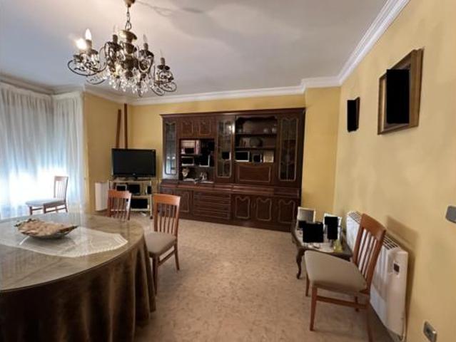 Piso en venta en San Pedro, Úbeda