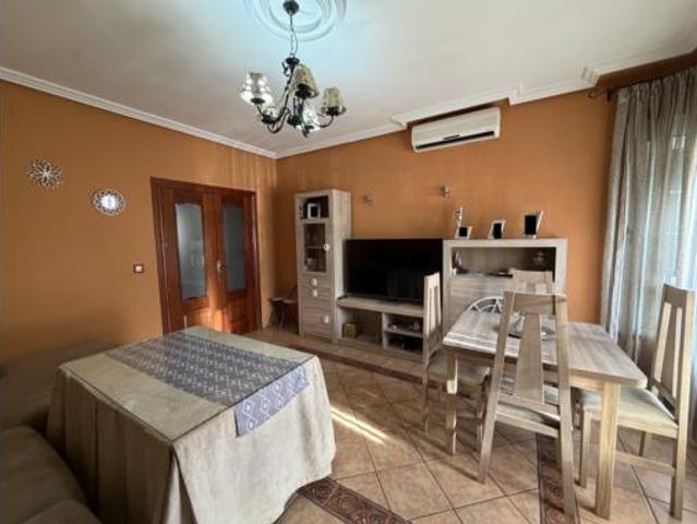 Piso en venta en San Pedro, Úbeda