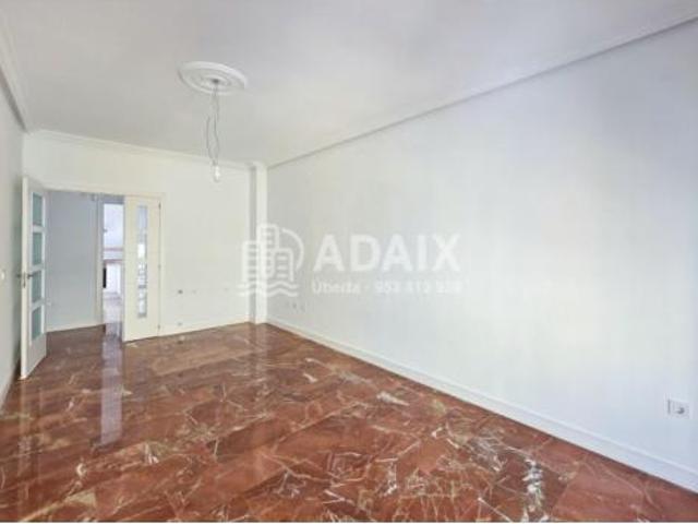 Piso en venta en San Pedro, Úbeda