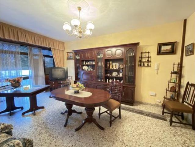 Piso en venta en San Pedro, Úbeda