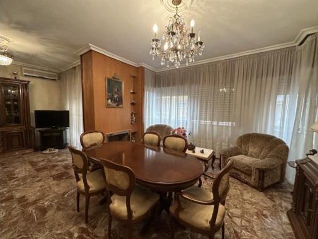 Piso en venta en San Pedro, Úbeda