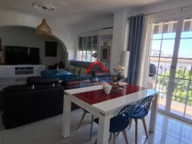 Piso en venta en Utrera, Andalucía