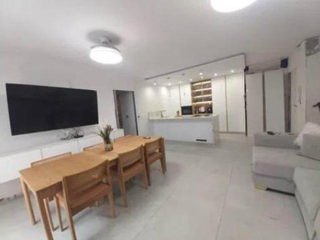 Piso en venta en Utrera, Andalucía
