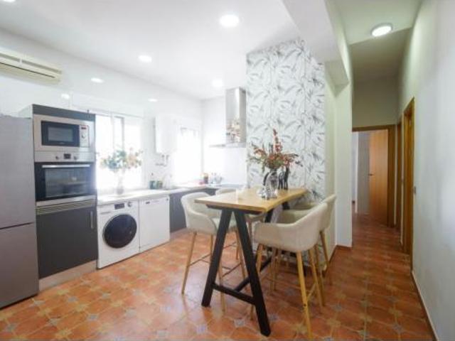 Piso en venta en Utrera, Andalucía