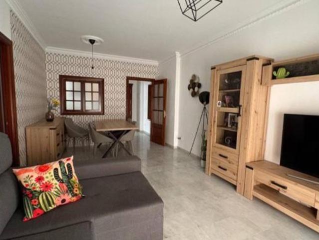 Piso en venta en Utrera, Andalucía