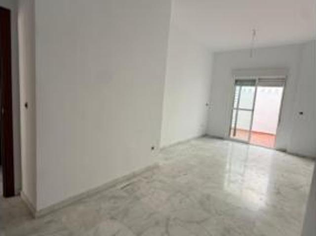 Piso en venta en Utrera, Andalucía