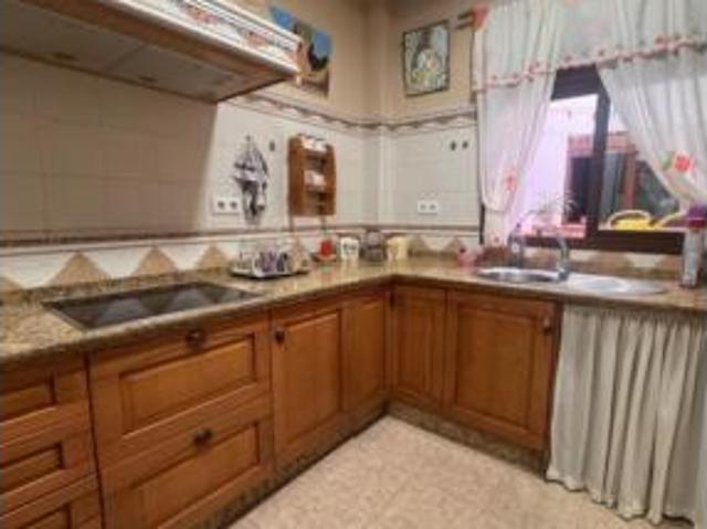 Piso en venta en Utrera, Andalucía