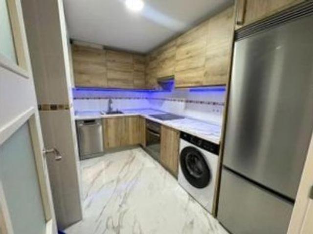Piso en venta en Valdemorillo, Madrid