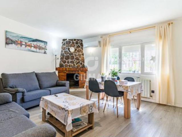 Piso en venta en Valdemorillo, Madrid