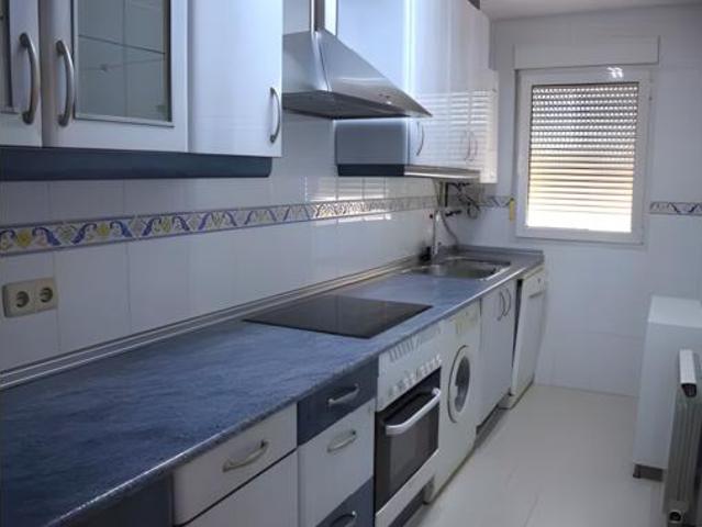 Piso en venta en Valdeolmos-alalpardo, Madrid
