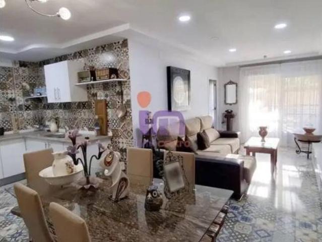 Piso en venta en Valdepeñas, Ciudad Real