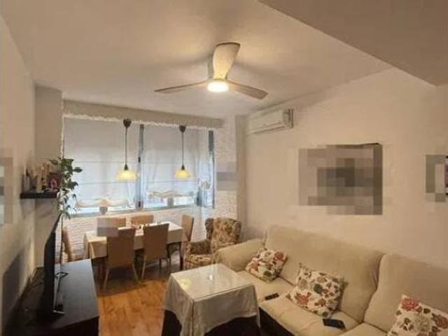 Piso en venta en Valdepeñas, Ciudad Real