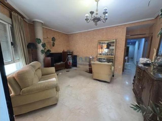 Piso en venta en Valdepeñas, Castilla-La Mancha