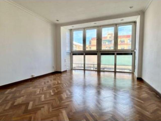 Piso en venta en Valencia, Campanar