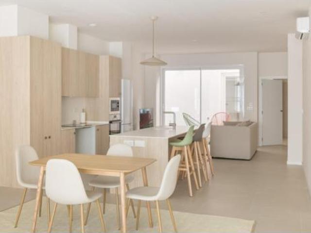 Piso en venta en Valencia, Montolivet