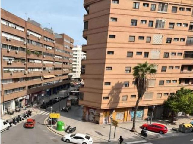 Piso en venta en Jesús, Valencia