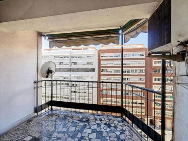 Piso en venta en Sant Antoni, València