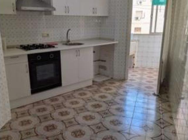 Piso en venta en Torrefiel, València