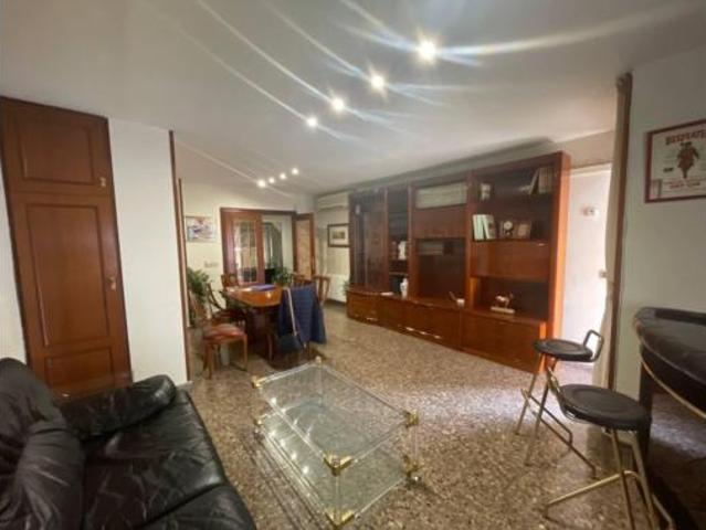 Piso en venta en Torrefiel, València
