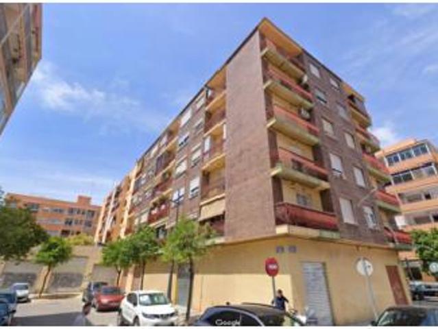 Piso en venta en Torrefiel, València