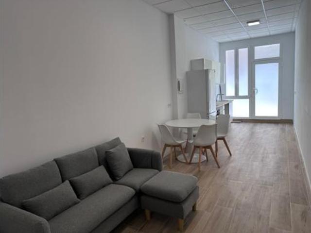 Piso en venta en Valencia, Torrefiel