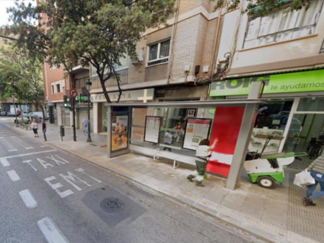Piso en venta en Valencia, Trinitat