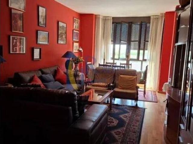 Piso en venta en Valencia De Don Juan, Castilla y León