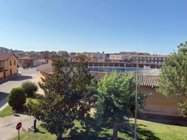 Piso en venta en Valencia De Don Juan, Castilla y León