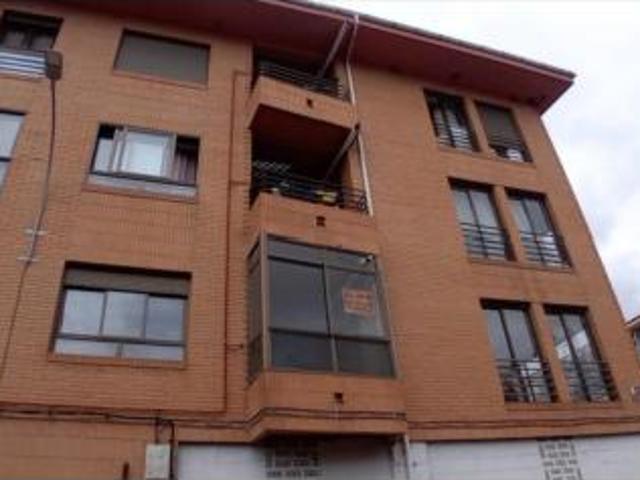 Piso en venta en Valencia De Don Juan, Castilla y León