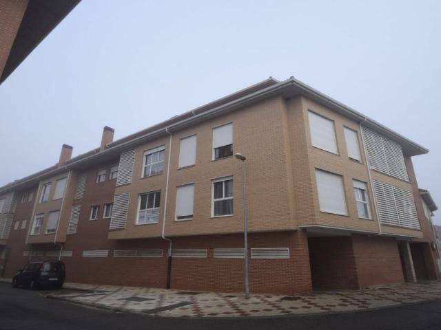Piso en venta en Santovenia De Pisuerga